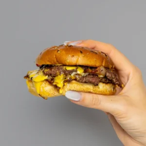 Alap Smash Burger + sültkrumpli -- .Piros Street Food Esztergom